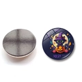 Detailansicht runder Halloween-Magnet mit schwarzer Katze und magnetischer Rückseite - Digitales Zifferblatt Schwarze Katze Stil (XSWX9145-1)