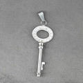 Ciondolo a chiave vintage in acciaio al titanio con pietre di zircone scintillanti - Solo Pendente (Senza Catena)