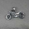 Collar con colgante de moto vintage en acero de titanio plateado retro para hombres - Estilo B Solo Colgante (Sin Cadena)