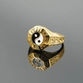 Golden titanium steel ring with Yin Yang Tai Chi octagon design and retro texture details - Size 7 / Gold