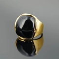 Anello largo in oro lucido con un grande intarsio di pietra onice nera liscia - Taglia 7 / Base in Acciaio Strass Nero