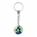 Schlüsselanhänger Wicked Glinda Elphaba mit Hexen-Silhouette und grünem Glas-Anhänger - Hexenhut Silhouette (XSWX8404-3)
