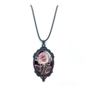 Elegante collana con ciondolo ovale con motivo a rosa rosa e bordo in pizzo nero - Motivo Rosa Rosa (XSWX8485)