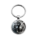 Yin Yang Tiger Schlüsselanhänger aus Metall mit schwarz-weißem Glas-Cabochon-Anhänger - Schwarz-Weiß Tiger Yin Yang Muster (XSWX7925)