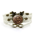 Bracelet multicouche vintage Archange Michael avec charms infini et papillon en bronze - Blanc