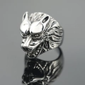 Men's vintage wolf head ring in antique silver finish with detailed carving - US 7 / Silver