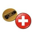Anstecknadel mit Flagge der EM 2024 aus Glas-Cabochon im Schweizer Nationalflaggen-Design - Schweiz