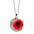 Roterende halve maan ketting met Albanië vlag glazen hanger en zilveren ketting - Albanië (XSWX7341-8)