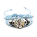 Mehrlagiges hellblaues Lederarmband mit niedlichem Katzen-Glaskuppel und Silberperlen - Blau