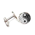 Gemelli da polso argentati con cabochon in vetro Yin Yang e intricati motivi bianchi e neri - Motivo Floreale Yin Yang (XSWX6780-3)