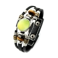 Meerlaagse lederen armband met zwart vlechtwerk en een bedeltje van een tennisbal - Groen-Geel Tennis Stijl (XSWX6799-11)