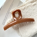 Draufsicht auf eine schokoladenbraune Haarklammer aus Harz auf gewebtem Stoff mit Buch - 8# Einzelner Balkenclip (Ca. 12.5cm)