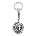 Zilveren St. Benedictus sleutelhanger met roterende hanger en uitgeholde patronen - Opengewerkt Patroon Zilver Penning Stijl (XSWX7260-3)