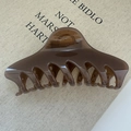 Minimalist large hair claw clip in translucent dark coffee brown resin for women - Butterfly Back Style / Large Size 14CM / 80998 Coffee