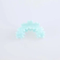Pinza per capelli minimalista azzurro con finitura lucida e design a dente di sega - Blu Chiaro