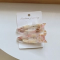 Pink and white cat-shaped acetate hair clips for women on a white display card - Pearl White