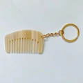 Mini acetaat kam sleutelhanger met crème marmeren textuur en gouden ring - Melkwit - 5.3cm*3.1cm