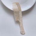 Acetaat haarkam met crème marmeren textuur en brede tanden voor dagelijkse styling - Acetaat 17.8cm*4.2cm*3mm / Off-wit