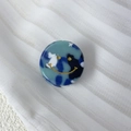 Supporto per telefono in marmo blu con emblema smiley dorato su sfondo bianco - 2.2cm / Blu Floreale
