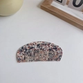 Floral tortoise shell acetate half-moon hair comb in elegant cream and coffee tones - 12cm x 5.5cm / Marble
