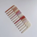 Peigne à dents larges en acétate avec un dégradé élégant de blanc et rouge - Dégradé Violet Marron