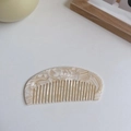 Acetate half-moon hair comb with pearl white marble texture for anti-static styling - 12cm x 5.5cm / Beige