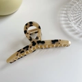 Grande molletta per capelli tartarugata con eleganti denti interni in metallo oro - Croce Tartarugato Chiaro 11,5cm