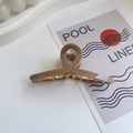 Large light brown glossy hair claw clip in Korean style for elegant women styling - Small / Light Coffee