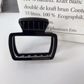 Glänzende schwarze Haarklammer mit Aussparung im französischen Chic und Retro-Stil - Hellschwarz