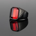 Bague vintage pour hommes en acier titane noir avec une grande pierre rouge rectangulaire - Bague Noire Pierre Rouge