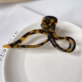 Elegante molletta per capelli grande in acetato con motivo tartarugato chic - Stampa leopardata