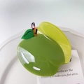 Pince à cheveux mignonne en forme de pomme, vert herbe brillant avec accents écailles - Pomme Verte
