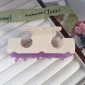 Elegant two-tone acetic acid hair claw clip in cream white and translucent purple color - Rice Purple