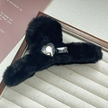 Pinza de pelo de felpa negra con diamantes de imitación de corazón y logo de París - 13cm*5.5cm 34g / Negro
