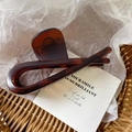 Elegante pinza per capelli tartarugata in marrone scuro, accessorio in stile coreano - Ambra Opaca