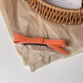 Barrette à cheveux élégante à nœud orange vif avec finition brillante et pince en métal - Orange