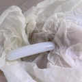 Elegant white acetate hair clip with curved texture and minimalist spring closure - 5# White