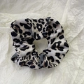 Elastico scrunchie classico con stampa leopardata in morbido chiffon per acconciature - Scrunchie Leopardo Chiaro