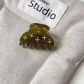 Pince à cheveux en acétate olive avec strass étincelants et inscription France Handmade - Vert