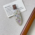 Barrette à cheveux baguette en acétate irisé avec strass colorés et base en métal doré - Blanc Transparent