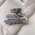 Elegant butterfly claw clip with grey marble texture and sparkling rhinestones - Hollow Gray (1#)