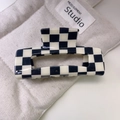 Checkerboard pattern cellulose acetate hair claw clip with minimalist cotton pouch - Large Checkerboard (28#)