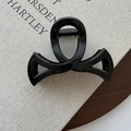 Pince à cheveux noire brillante au design de nœud ajouré pour queue de cheval haute - Noir Brillant