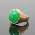 Retro roestvrijstalen ring met gouden afwerking en ovale groene edelsteen - Gouden Basis Groene Jade
