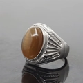 Vintage style silver titanium steel ring featuring a large oval brown cat-eye gemstone - Size 7 / Silver Tone Coffee Cat Eye Stone