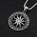 Vintage Sonnen-Runen-Anhänger-Halskette für Herren aus Edelstahl mit Antik-Silber-Finish - Halskette (Anhänger + Kette)