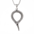 Pendentif serpent vintage en acier inoxydable oxydé avec texture d'écailles - Pendentif Avec Chaîne Comme Indiqué