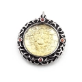 Colgante religioso Ganesha redondo en plata vintage y baño de oro con piedras rojas - Solo Colgante Ganesha (Sin Cadena)
