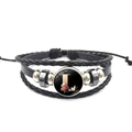 Gelaagde zwarte leren armband met letter L en een verfijnd bloemmotief design - Letter L (XSWX6408-L)
