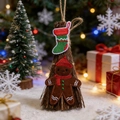 Weihnachts-Stickereien mit Lebkuchenmann und rotem Socken auf einem dekorativen Besen - Lebkuchenmann Und Socken Stil (Stil 4) / 17*8cm